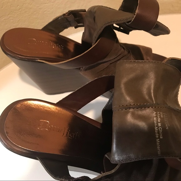 LimeLight Brown Fabric Sandals, 4” Wedge Heels - Picture 6 of 6